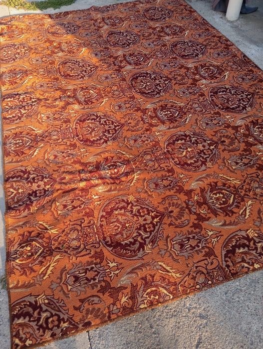 Продам разные ковры и паласы