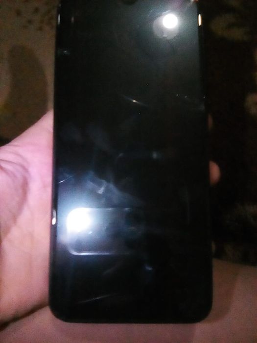 Продам телефон..