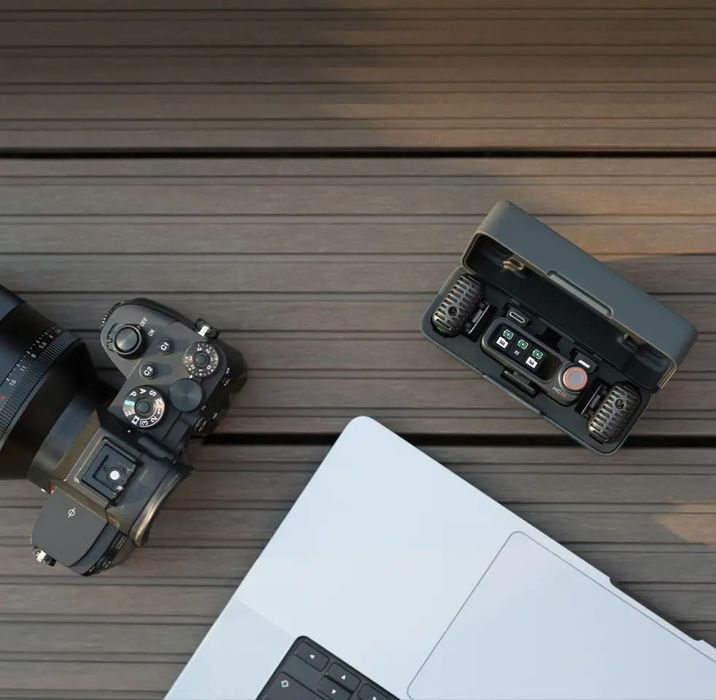 DJI Mic2 (2 transmisoare+1 receptor+carcasă încărcare+geanta), sigilat