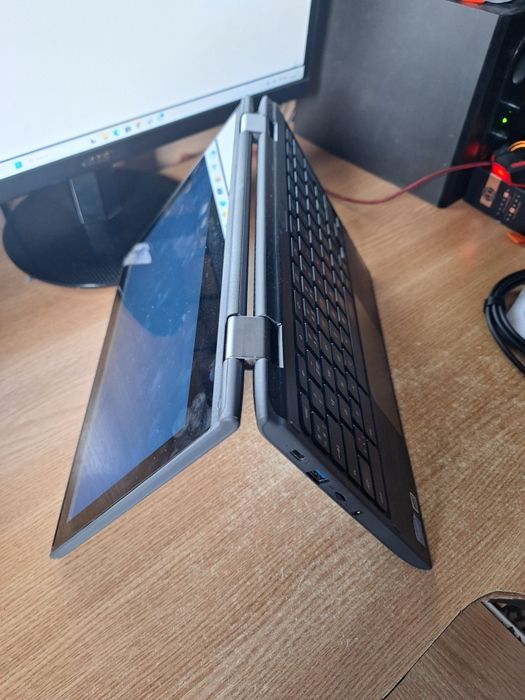 Laptop cu diagnoza VCDS