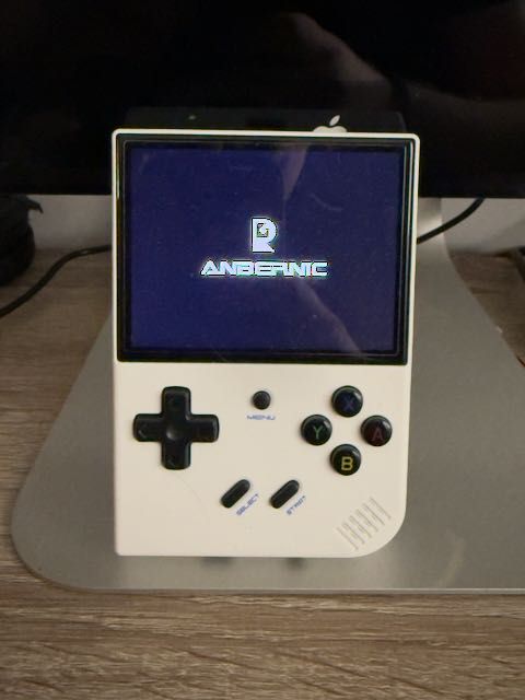 Anbernic RG35XX Plus