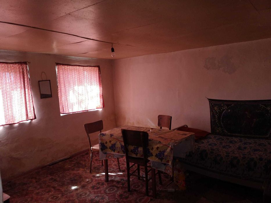 Продава се Къща в с. Овчарово, Област Хасково - 240 кв.м за 64 €/кв.м - Снимка #16