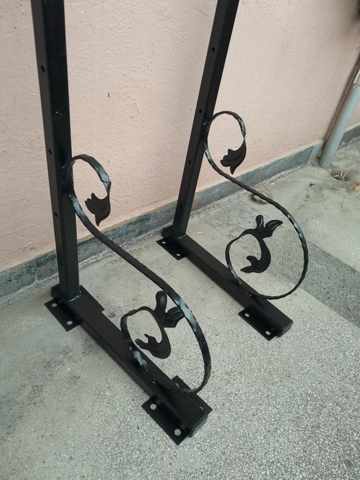 Метален стенен сушилник за дрехи – ръчна изработка, комплект 2 бр