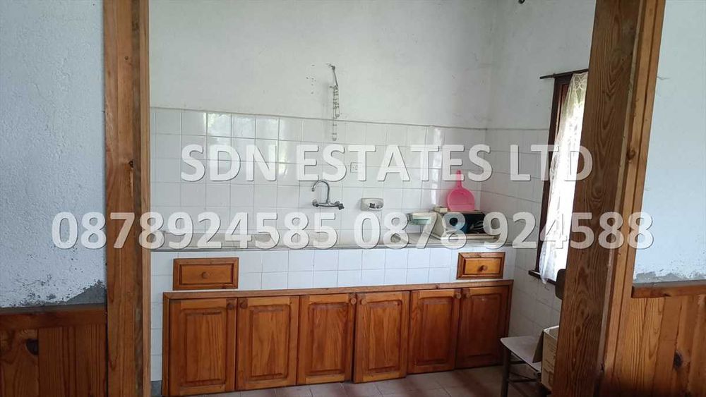 Продава се Къща в Казанлък - 200 кв.м за 434 €/кв.м - Снимка #8