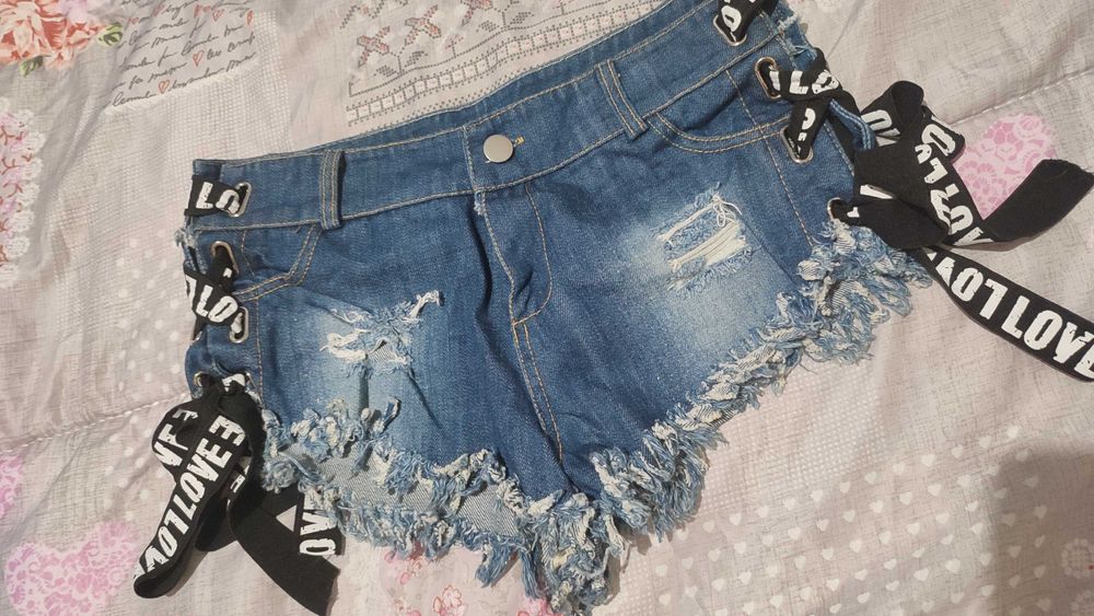 Стилни къси гащи