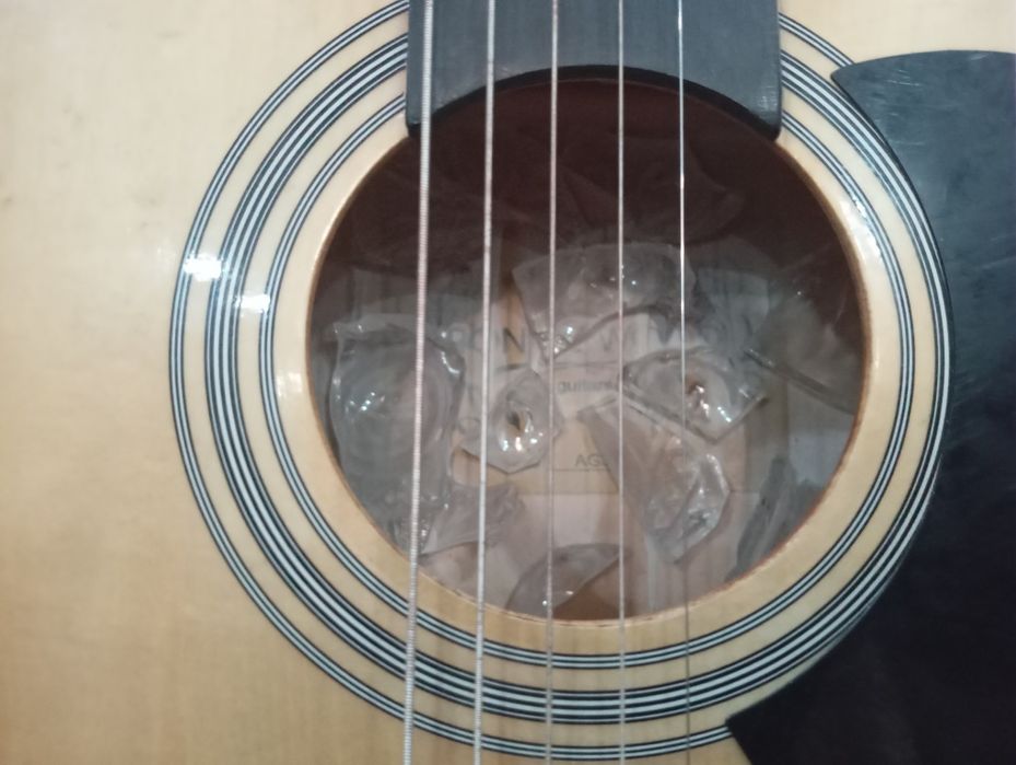 Гитара RONNE wood