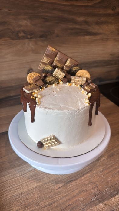 Торты на заказ..