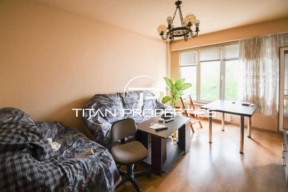 Двустаен, под наем, ж.к Света Троица