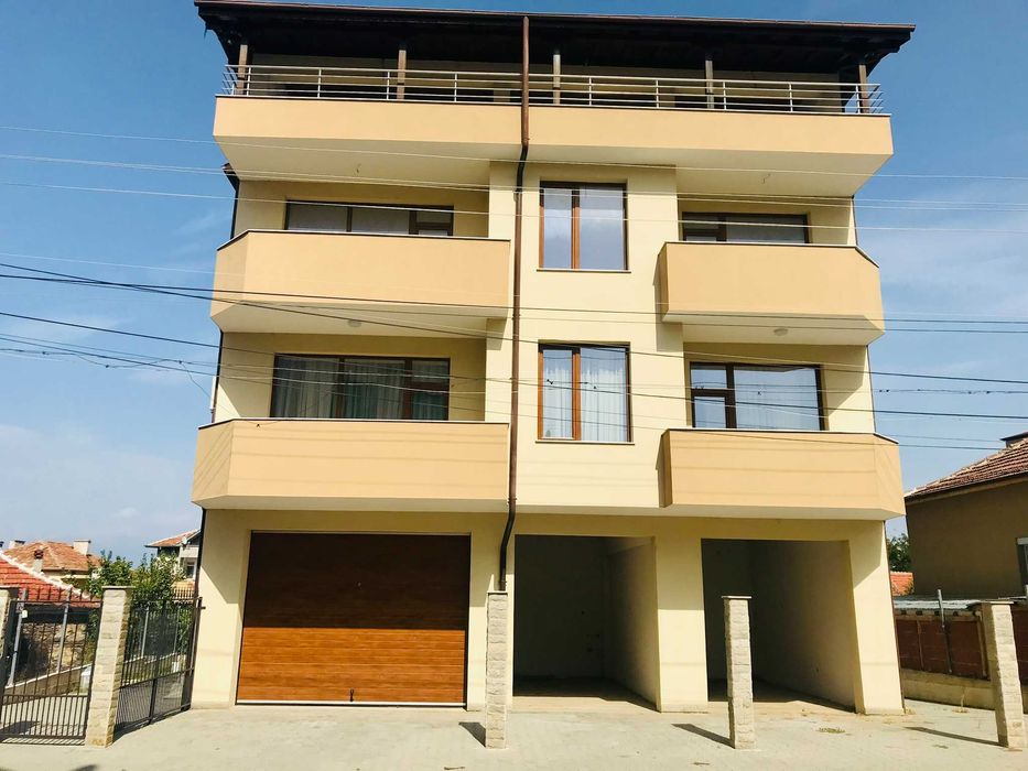 Продава се Етаж от къща в Петрич - 230 кв.м за 600 €/кв.м - Снимка #2