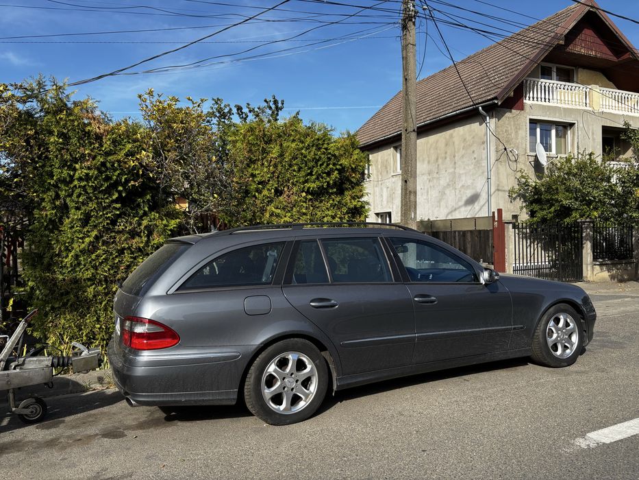 MERCEDES-BENZ E-Class 2009 — imagine 3