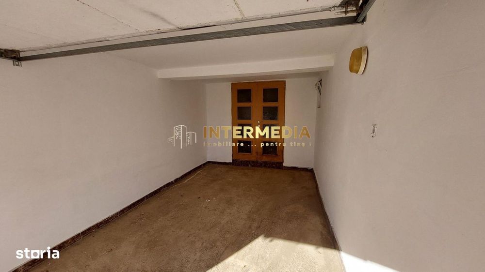 Apartament 3 camere si Garaj, in Vila, finisat
