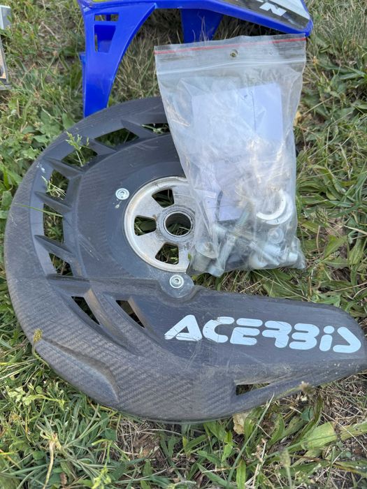 Комплект пластмаси за Yamaha YZ450F 2020 + протектори