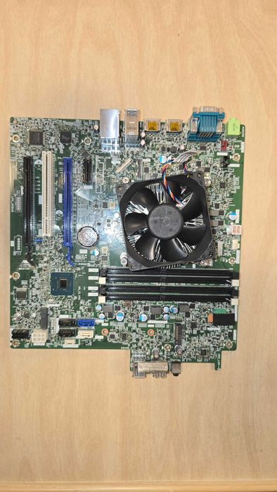 Kit Placă de bază Dell K5F13 + i5-8500 + Cooler