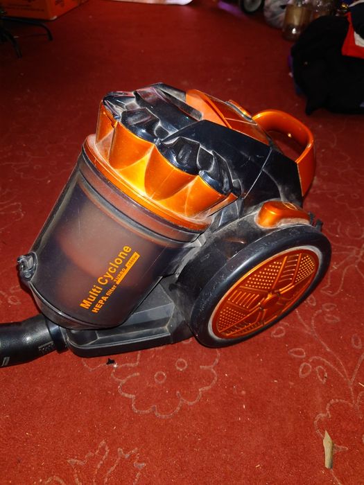 Пылесос марка AVEX"