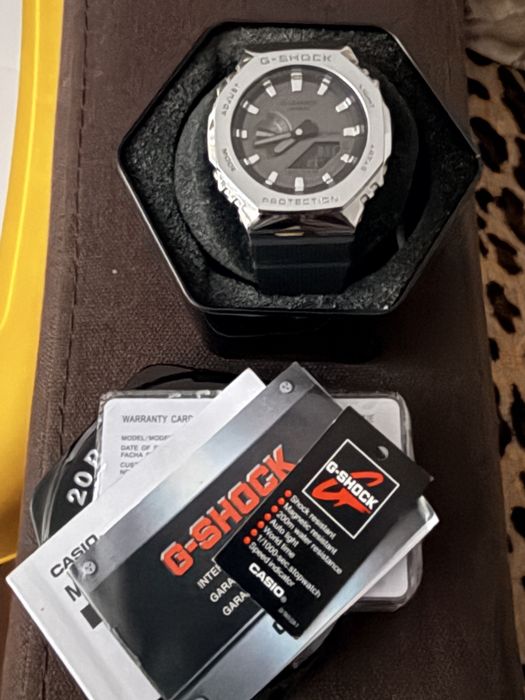 Casio G Shock GM 2100