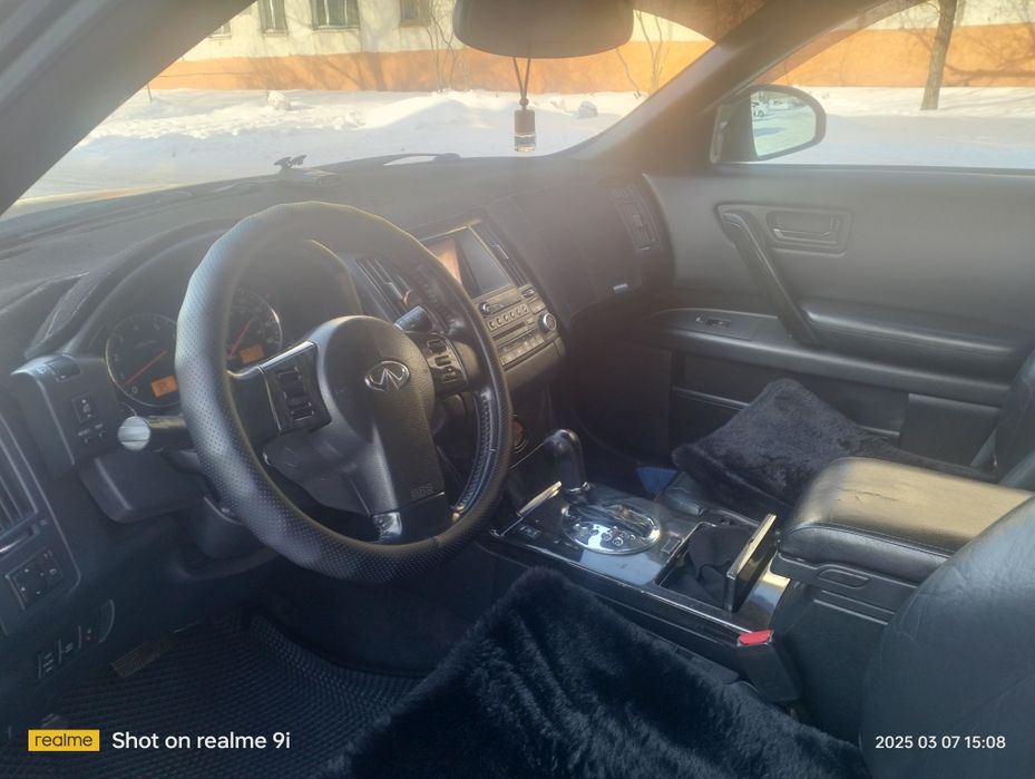 Продам infinity FX 35