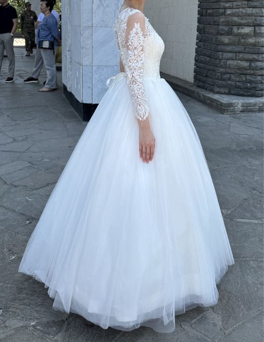 Свадебное платье