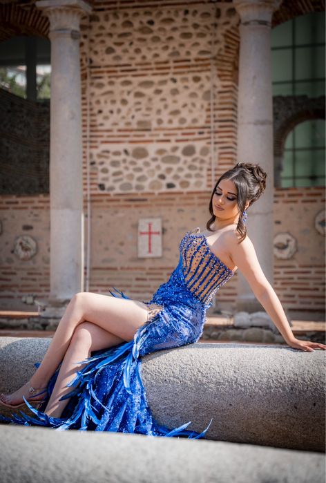 Дизайнерска рокля от Косово