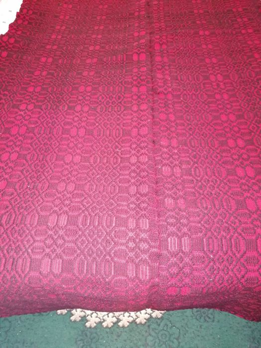 Cuvertura din lana, țesută manual