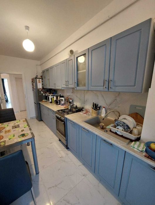 Persoana fizica,vand apartament.