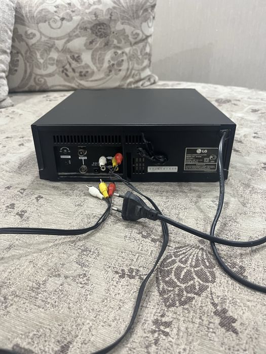 Видеомагнитофон.