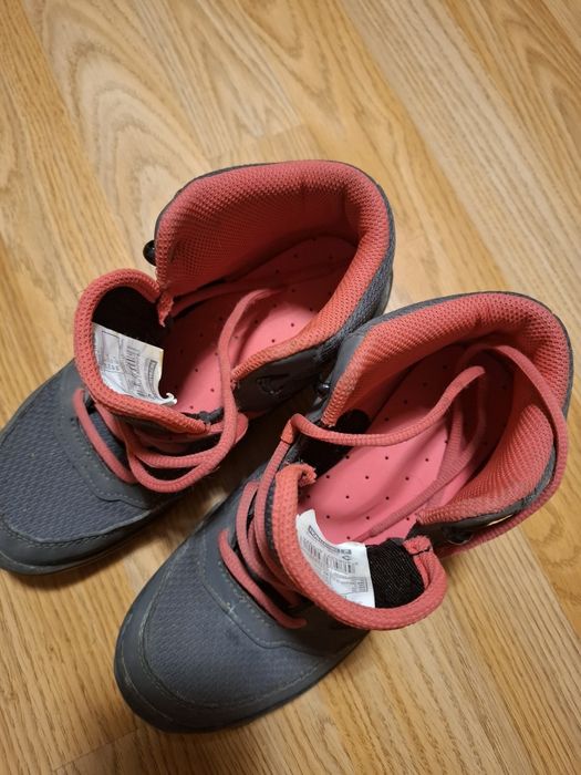 Туристически обувки 36 н.