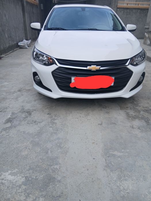 Onix LTZ sotiladi