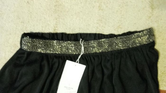 Fusta Zara editie limitata,L-XL, noua!