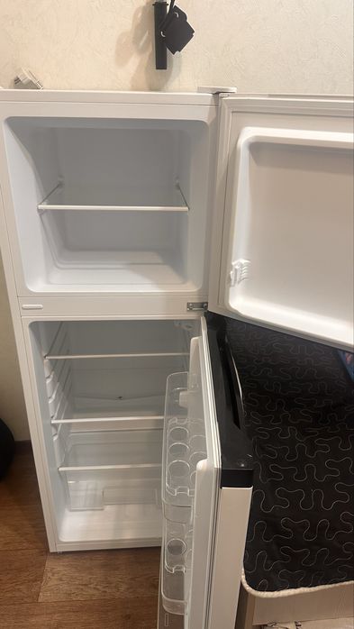 Холодильник в отличном состояний