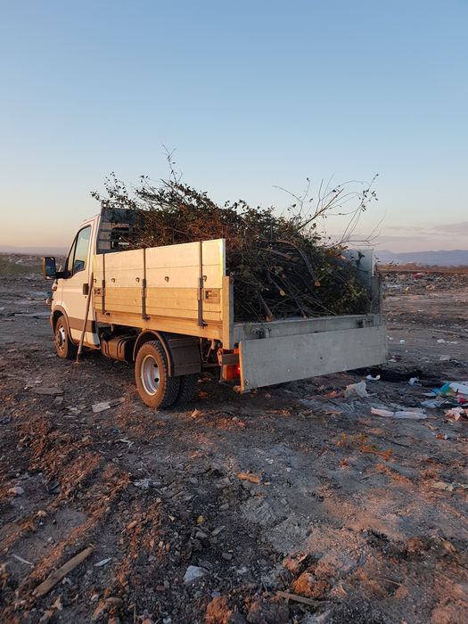 Извозване строителни отпадъци.Най -добри цени! 160лв на камион