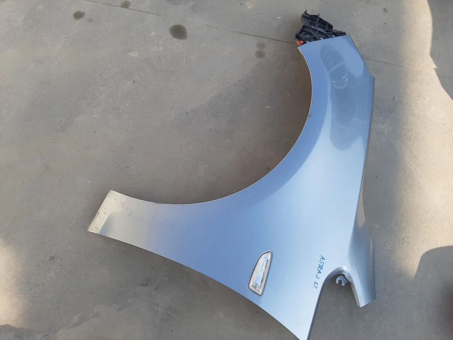 aripa stanga opel astra j