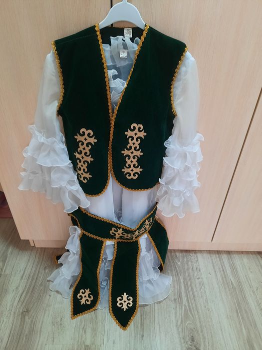 Казахский костюм