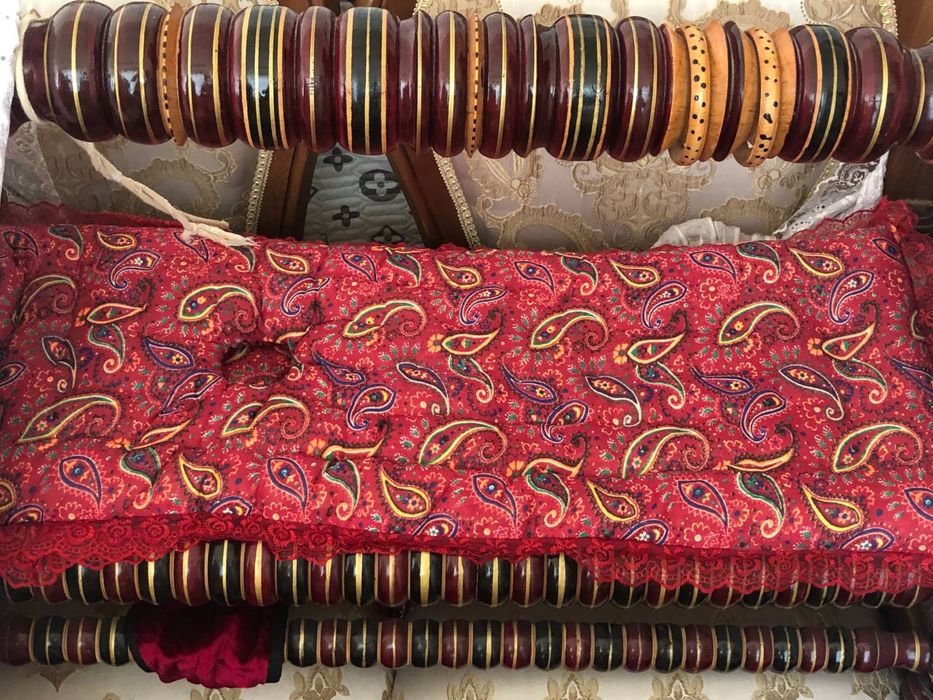 Beshik chaqaloq 3 marttagina yotgan