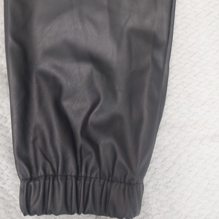 Продам новый кожаные брюки