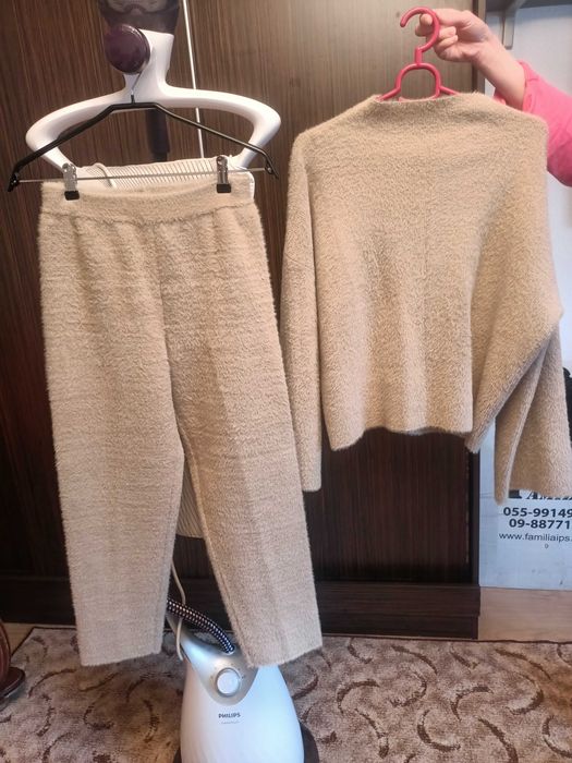 Vand costume dama noi