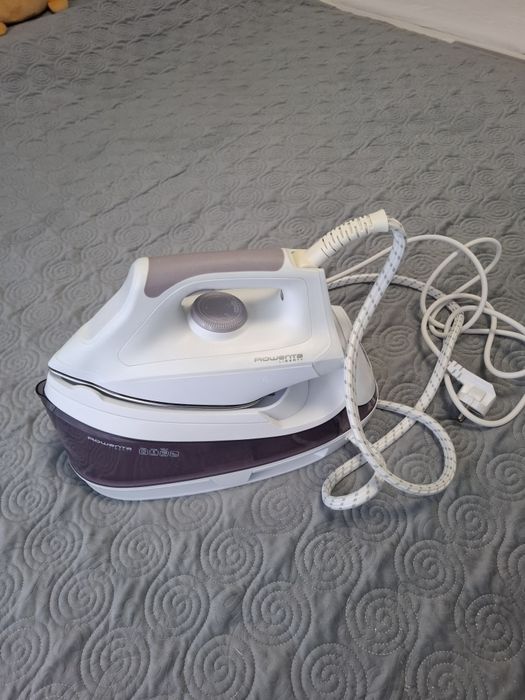 Stație de calcat Rowenta 2200 w