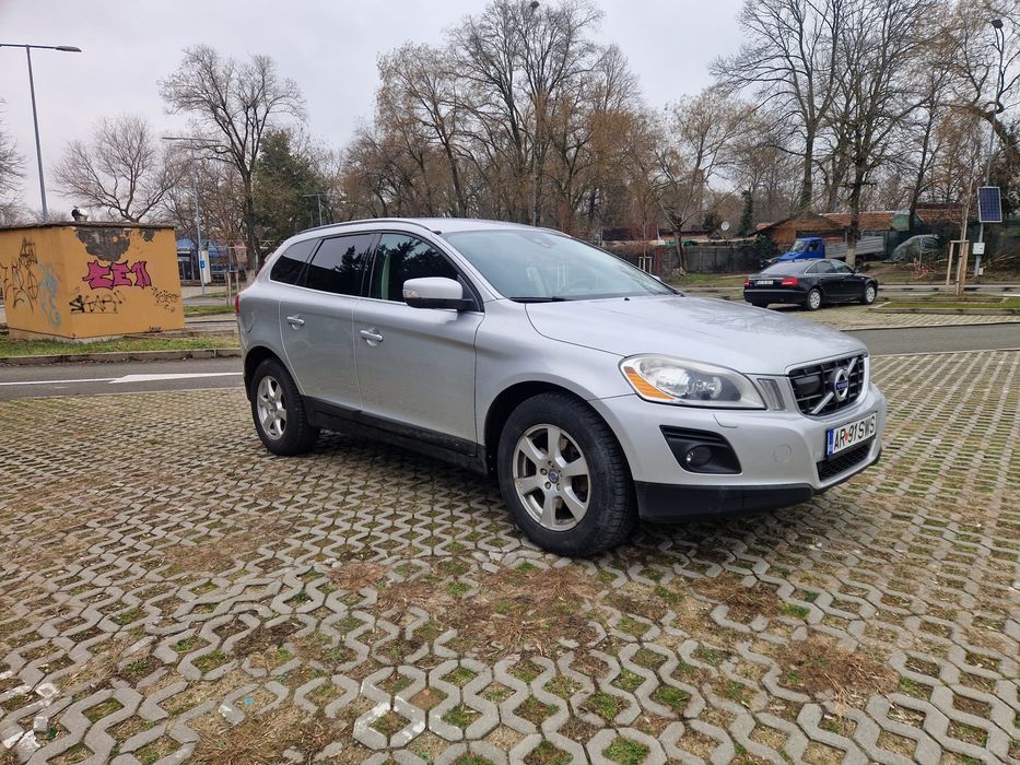 Vând Volvo XC60 2.4 D an 2009