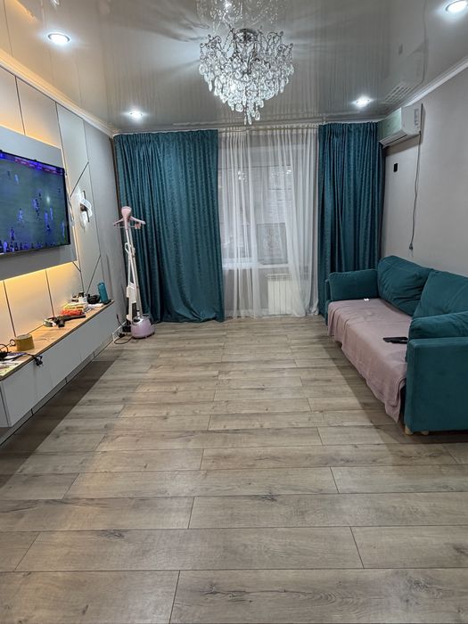 Продам 3 х комн квартиру район Галактика