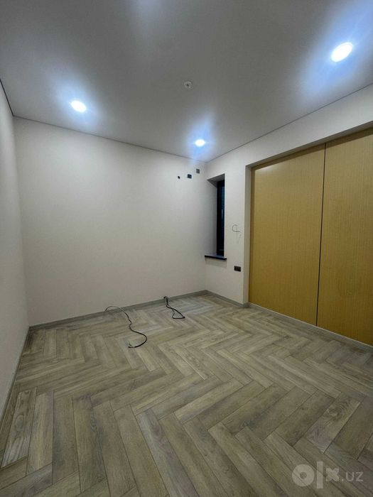 Сдам 900 м² Здания в Аренду. ТТЗ. Диадора. Мирзо Улугбекский!
