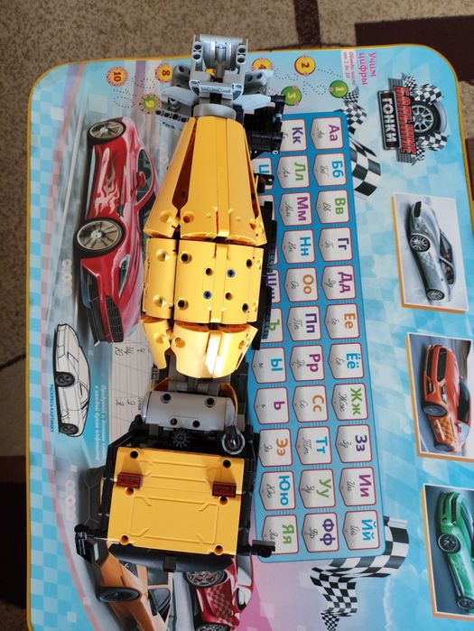 Продаётся конструктор Onebot