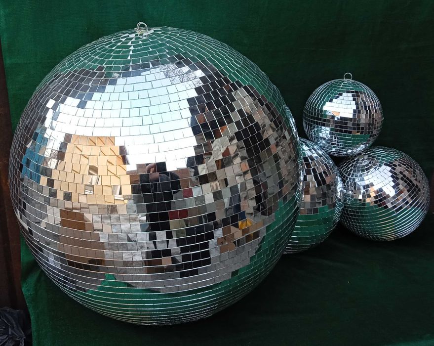 Шар зеркальный. Диско шар. Disco ball.