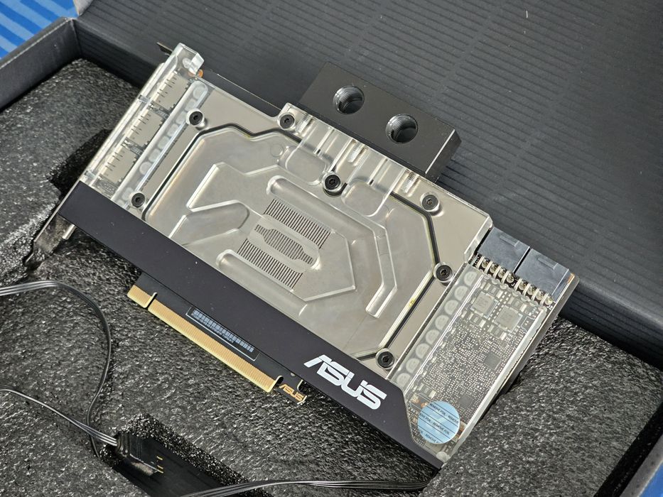 3БР RTX3080 XTREME WATERFORCE Asus Evga Gigabyte Aorus EKWB  видеокарт