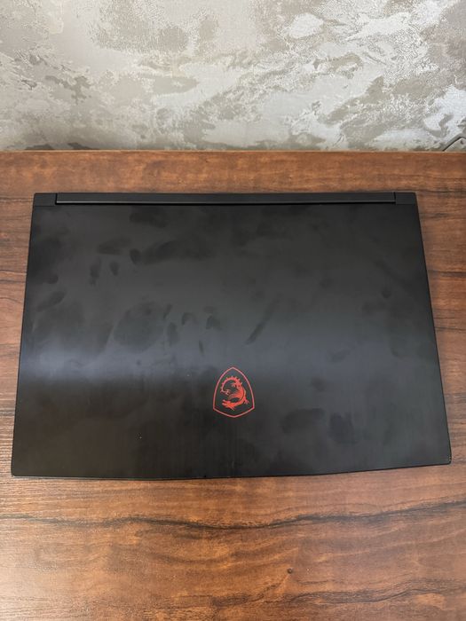 Igravoy notebook MSI GF63 512gb