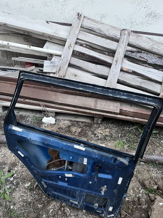 Дверь от 21099 б/у