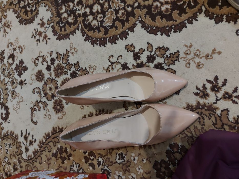 Pantofi 37 nude piele