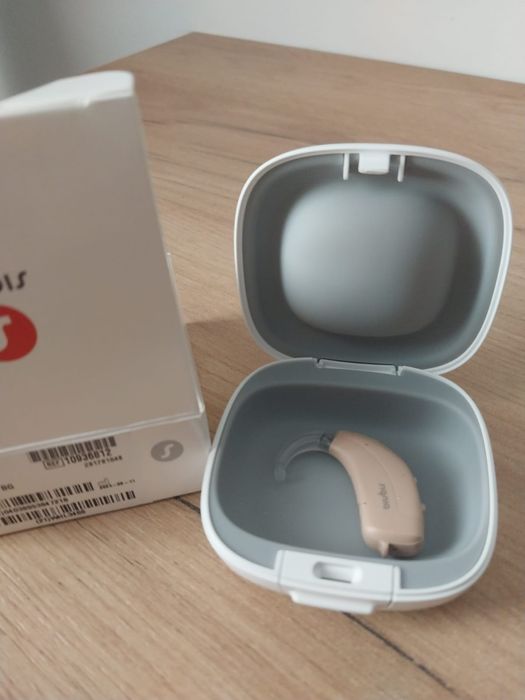 Продам слуховой аппарат