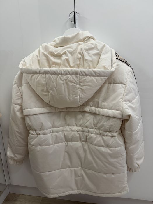 Дамско яке Guess