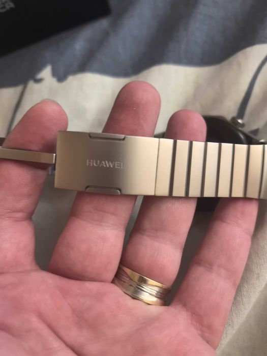 Huawei GT4 "titanium"