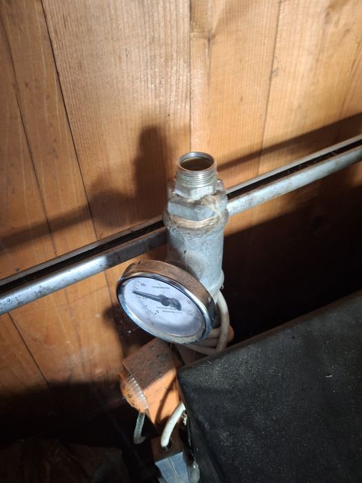 Продавам камина Прити