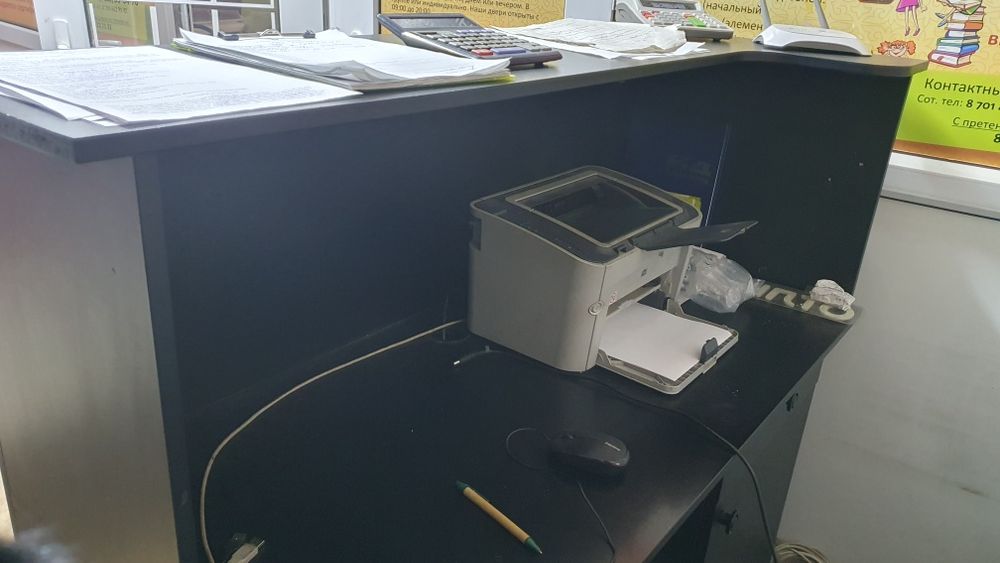 Продаю парты и столы